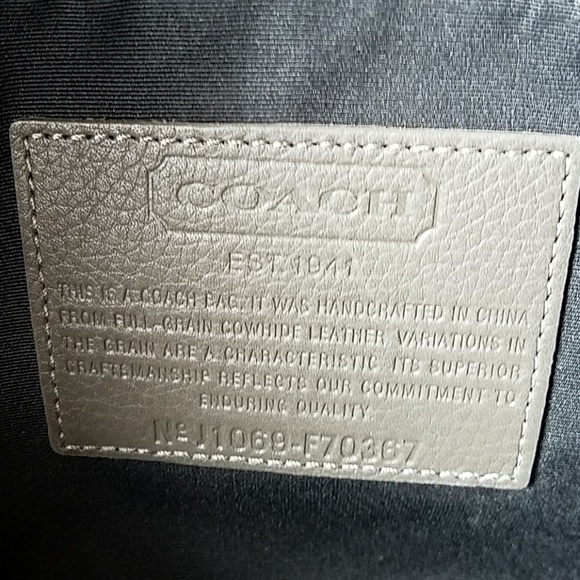 COACH Men's Messenger Bag - Picture 4 of 9